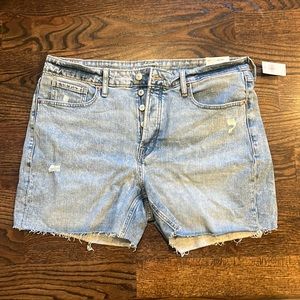 Old Navy Jean Shorts NWT Size 16 791348-00-1